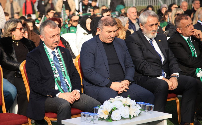 Tahir Büyükakın: Kulübe yakışan tesisler yolda! - Resim : 10