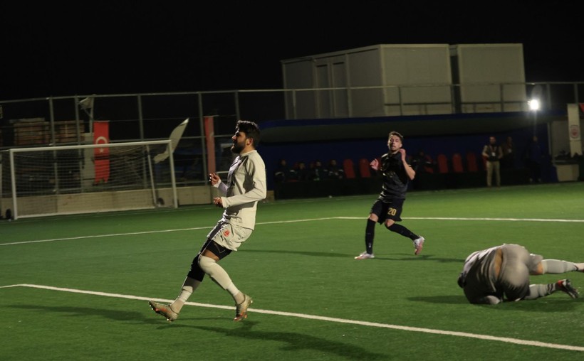 Kullarspor – Derincespor maçının fotoğrafları - Resim: 42