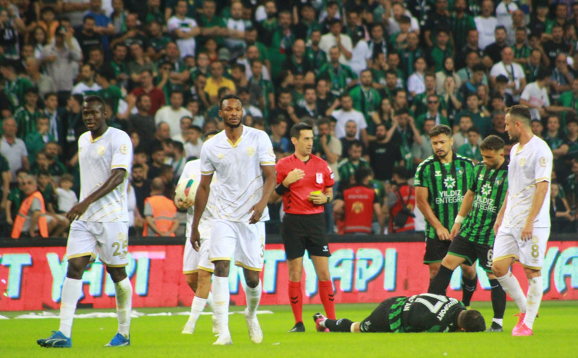 Kocaelispor - Manisa Futbol Kulübü maçı fotoğrafları "Foto Galeri - Ali Köksal" - Resim: 192