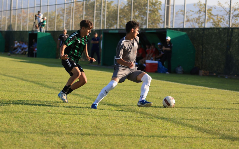 Kocaelispor - Pendikspor U-19 maçı fotoğraf galerisi - Resim: 29