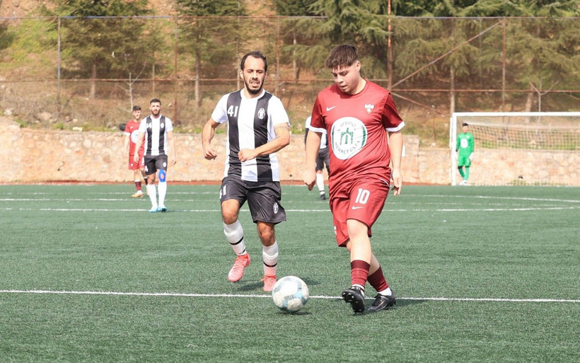 Derince Gençlerbirliği – Yuvam İzmit maçının fotoğraf galerisi - Resim: 25