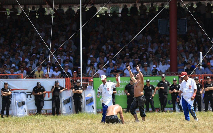 Helal olsun Abdülrefik Öner! Kırkpınar’da yarı finalde! - Resim : 2