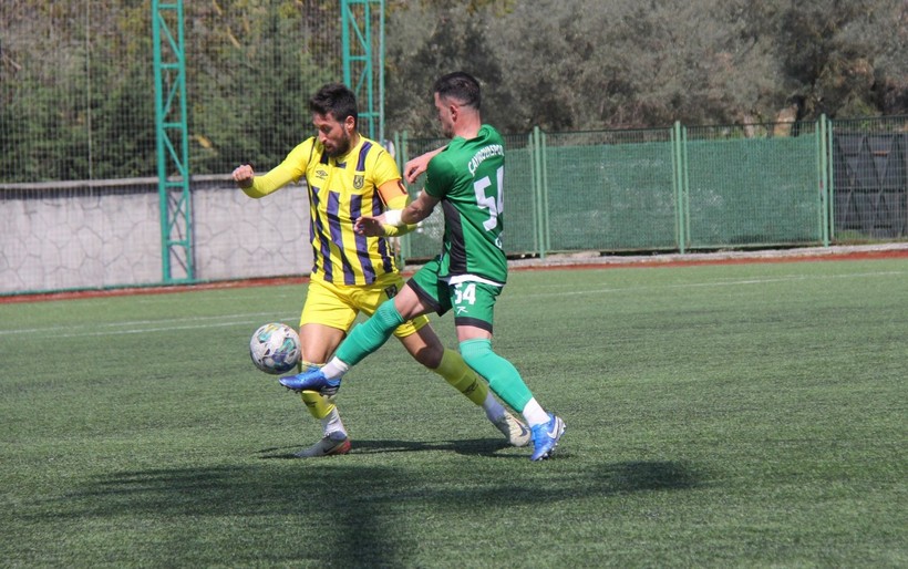 Karamürselspor - Çayırovaspor maçının fotoğrafları - Resim: 49