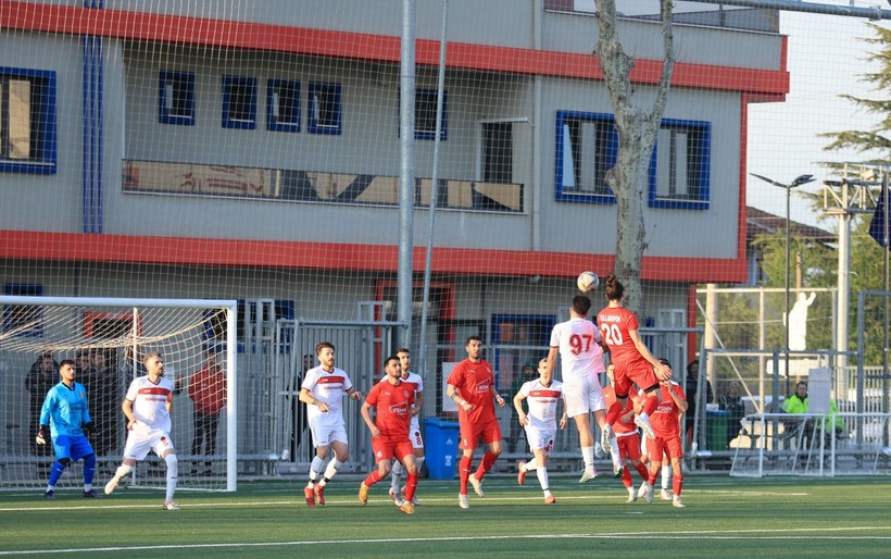 Kullarspor - Bağdatspor maçının fotoğrafları - Resim: 45