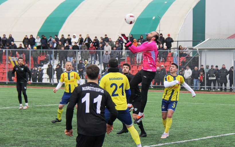 Nusretiyespor - Başaranspor maçının fotoğrafları - Resim: 35