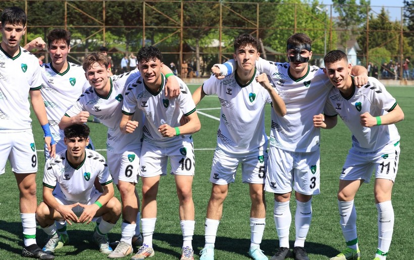 Kocaelispor – Keçiörengücü U-17 maçı foto galeri - Resim: 31