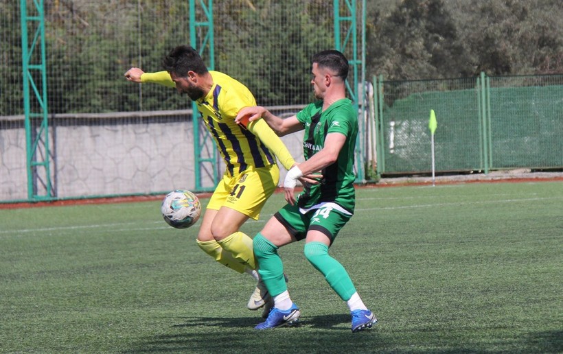Karamürselspor - Çayırovaspor maçının fotoğrafları - Resim: 50