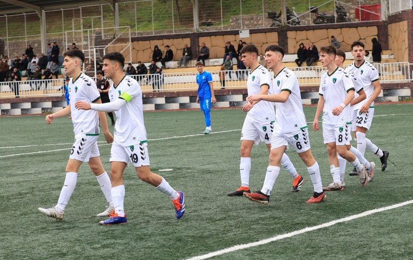 Belediye Derincespor – Kocaelispor U-16 maçının fotoğraf galerisi - Resim: 48