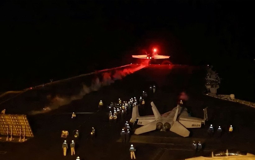 Savaş uçakları bomba yağdırdı! Bölge diken üstünde - Resim: 3