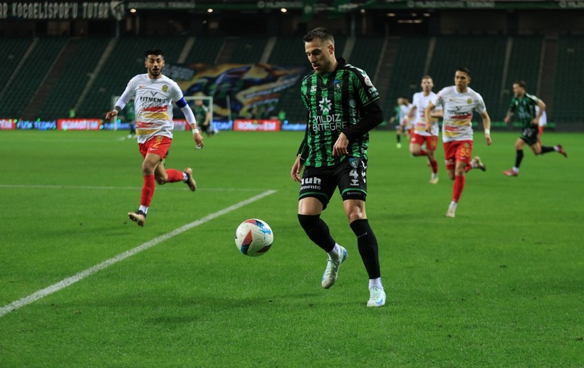 Kocaelispor - Yeni Malatyaspor 1-7 FOTO GALERİ - Resim: 60