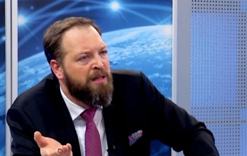 Bakan Tunç'a sert ifadeler; 'Bildiklerimizi yazsak hangi bakan yerinde kalır?' - Resim: 6