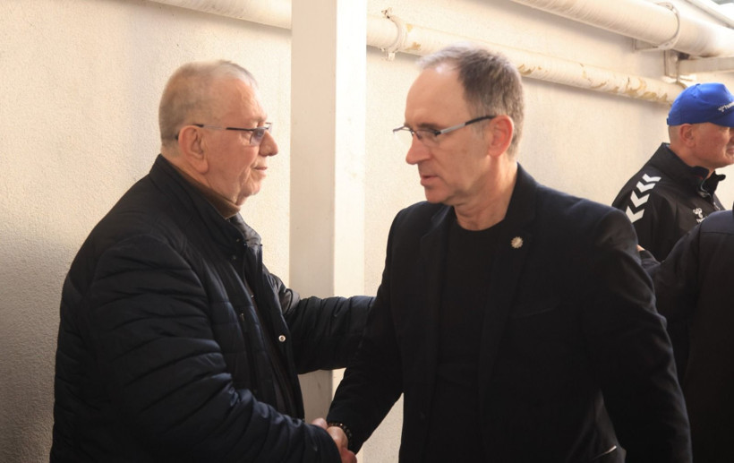 Remzi Demirer, ağabeyi Ahmet Demirer’i son yolculuğuna uğurladı - Resim: 8