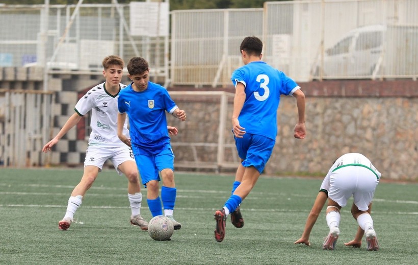Belediye Derincespor – Kocaelispor U-16 maçının fotoğraf galerisi - Resim: 27