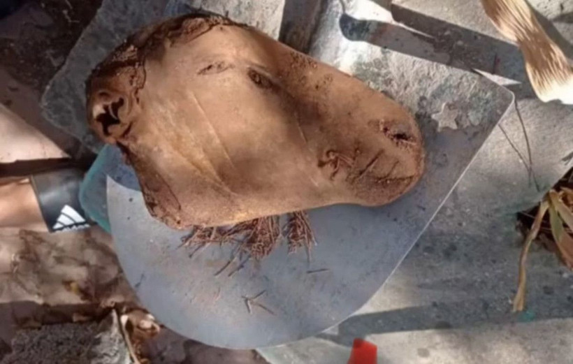 Mezarlık değil büyü deposu - Resim: 1