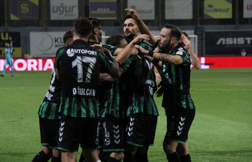 İstanbulspor - Kocaelispor: 0-3 "Foto Galeri - Ali Köksal" - Resim: 204