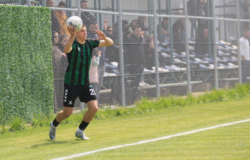 Kocaelispor - Belediye Derincespor U-19 maçının fotoğrafları - Resim: 57