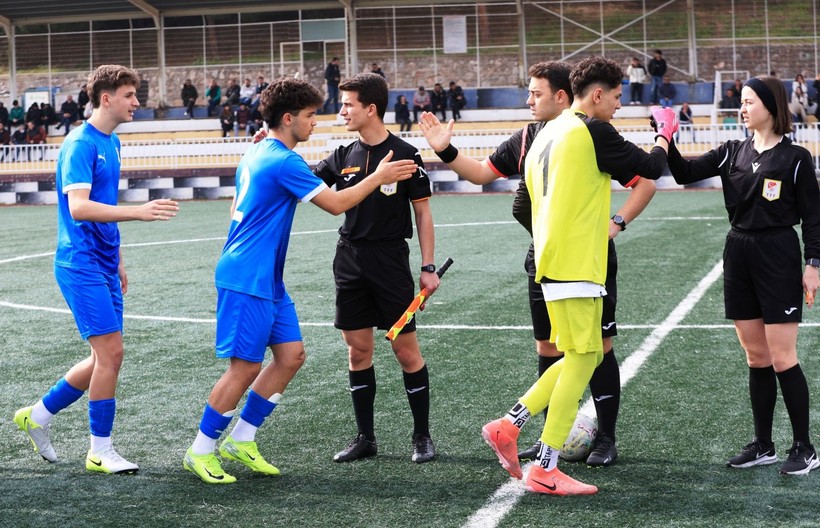 Belediye Derincespor – Kocaelispor U-16 maçının fotoğraf galerisi - Resim: 6