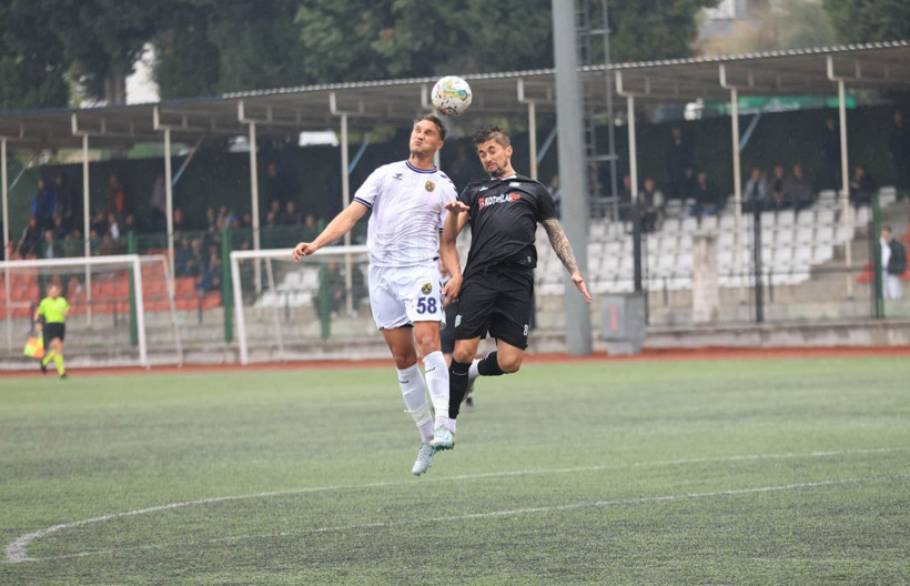 Karamürselspor evinde 3 puana uzandı! “1-0” - Resim : 1