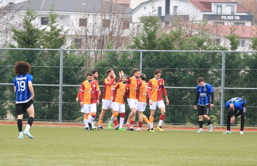 Yuvacıkspor - Maşukiyespor fotoğrafları - Resim: 32