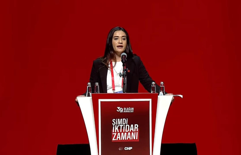 Kocaeli delegesi karnı burnunda kürsüye çıktı! Doğacak çocuğumun geleceği için - Resim : 1