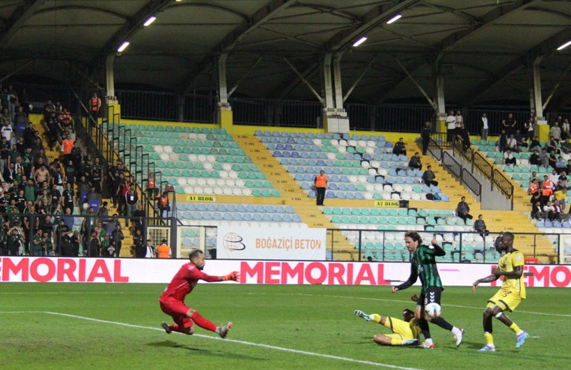 İstanbulspor - Kocaelispor: 0-3 "Foto Galeri - Ali Köksal" - Resim: 222