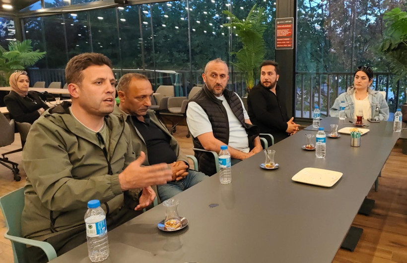 Mevlüt Ağra, Başiskele’deki kulüpleri dinledi - Resim : 1