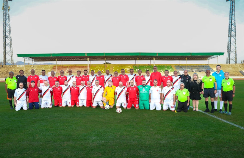 Saffet Sancaklı "KKTC'yi tutuyorum" dedi... Kazandılar - Resim : 3