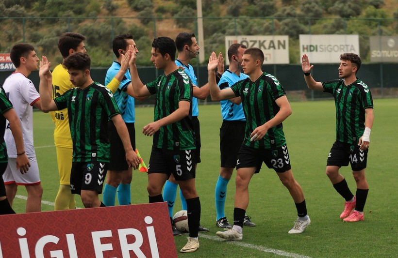 Kocaelispor – Mustafakemalpaşa U-19 finali maç içi fotoğrafları - Resim: 9