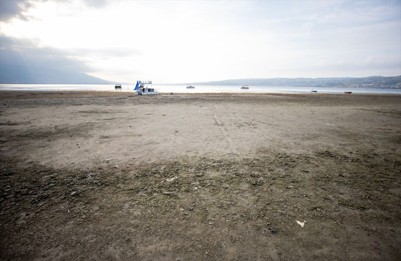 Sapanca Gölü, tarihinin en düşük seviyesine geriledi - Resim: 9