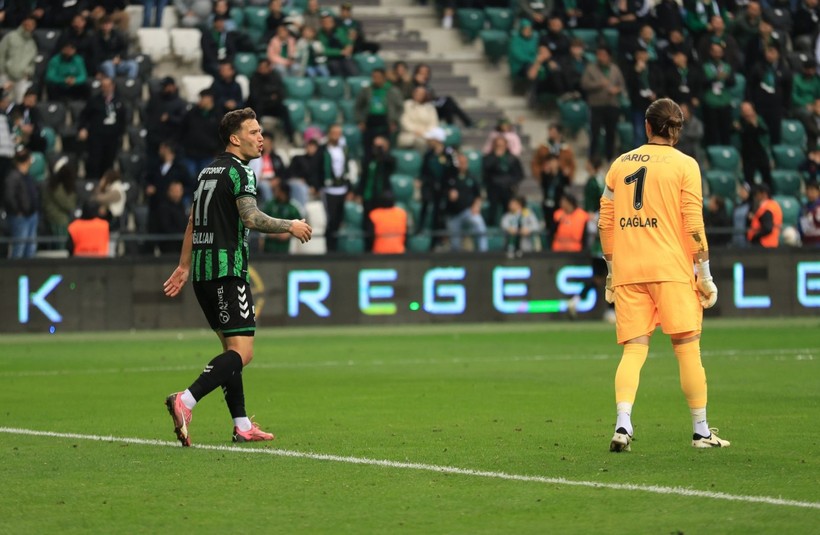 Kocaelispor – Boluspor maçı foto galeri - Resim: 111