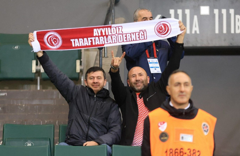 Kocaeli Kırmızı Beyaz! İşte müthiş tribün fotoğrafları - Resim: 8