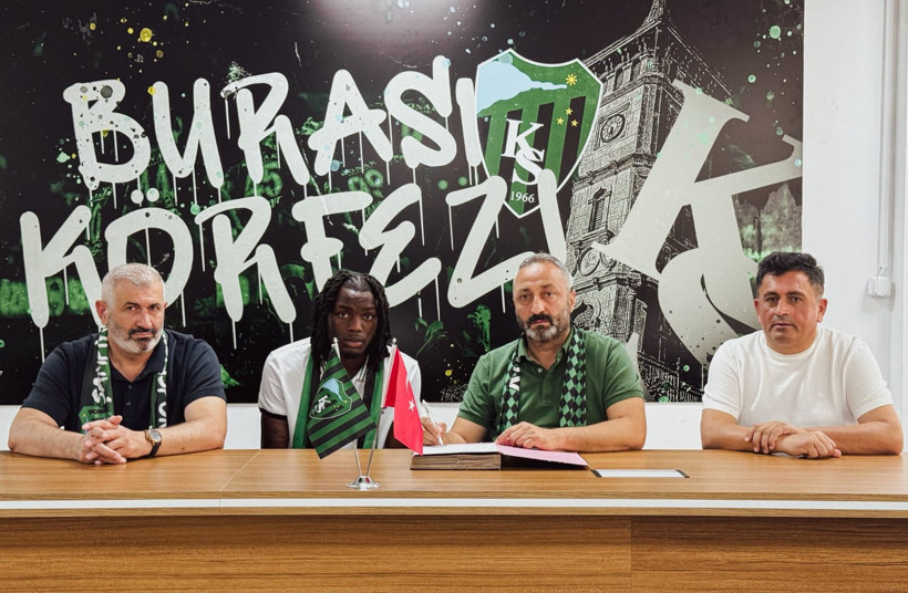 Kocaelispor'da Nonge ile imzalar atıldı - Resim : 2