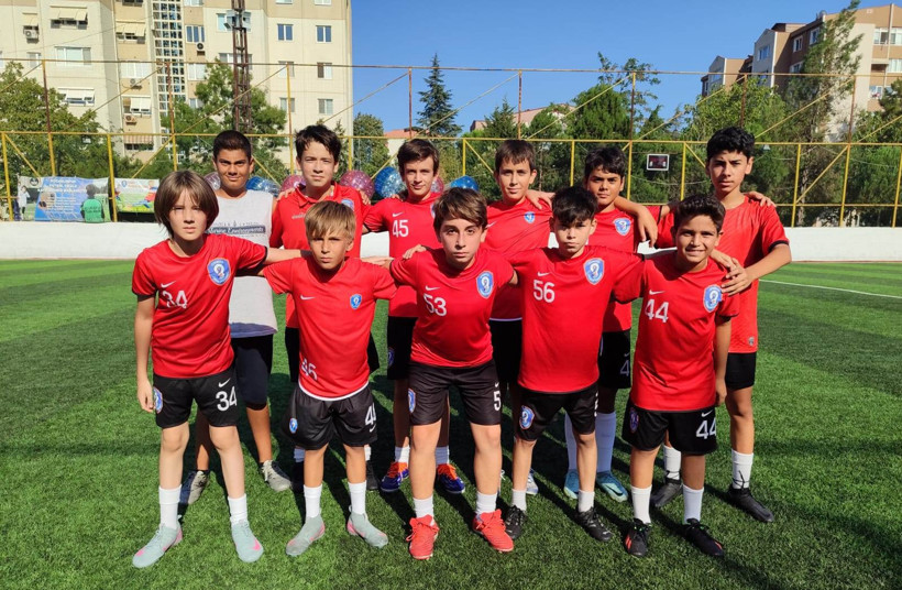 İzmit Futbol Kulübü’nde yeni dönem! - Resim : 6