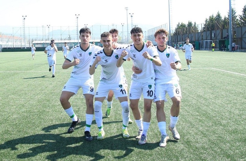 Kocaelispor – Keçiörengücü U-17 maçı foto galeri - Resim: 20