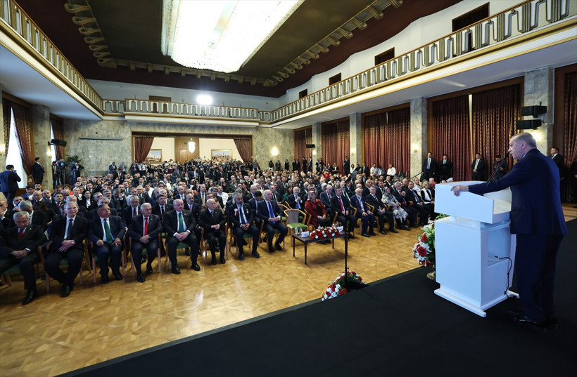 Cumhurbaşkanı Recep Tayyip Erdoğan: Ruhunu satan mankurtlara galip geldik - Resim : 1