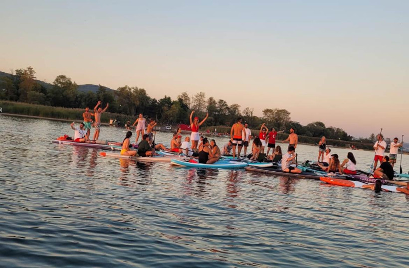 30 Ağustos Coşkusu SUP Boardlar ile Sapanca’da kutlandı! - Resim : 4