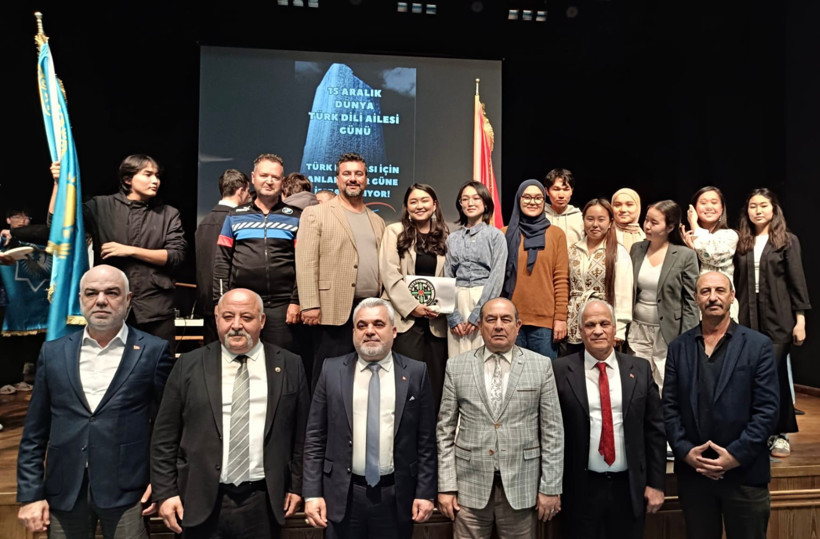 Türk dünyası İzmit'te birleşti - Resim : 4