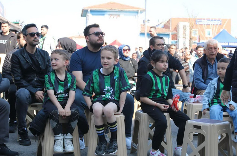 Derince'de Kocaelispor'un şampiyonluk coşkusu - Resim: 2