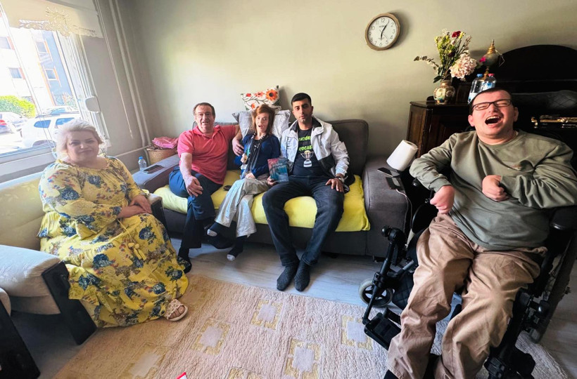 Çok anlamlı ziyaret! Sena ve Samet’ten selam var! - Resim : 4