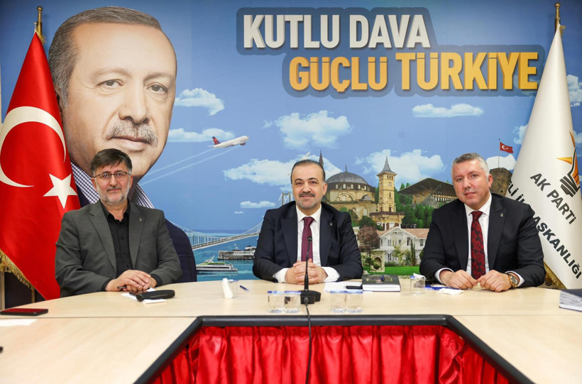 Şahin Talus mazbata sonrası ilk talimatı verdi: İlçelere gidip, teşekkür edin! - Resim : 2