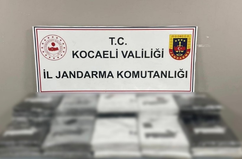 Sahtekarlara jandarma baskını: Tarihi eser kaçakçıları yakalandı - Resim : 1