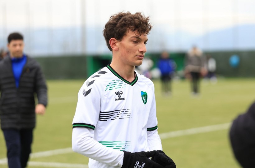 Kocaelispor - Karacabey Belediyespor U-19 maçının fotoğrafları - Resim: 50