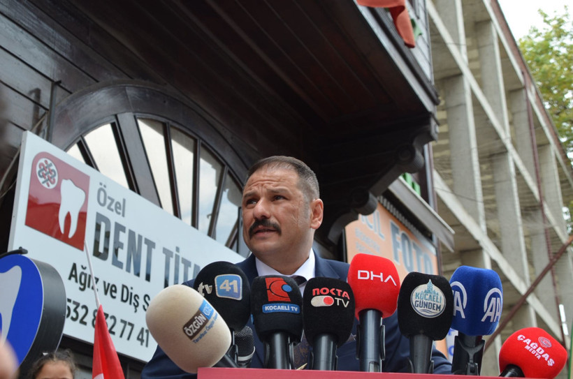 Zafer Partisi İl Başkanı Ender Oğuz: Bırakın liderini, sevenlerini bile meclise sokmayacağız - Resim : 3