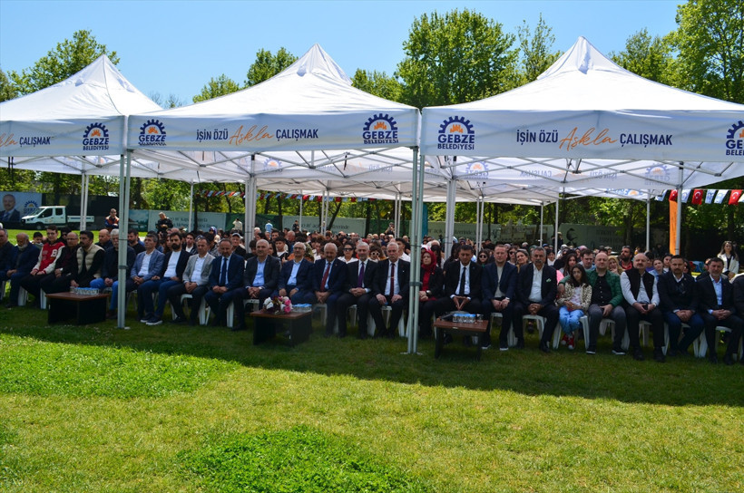 Fatih Sultan Mehmet Hünkar Çayırı'nda anıldı - Resim : 1