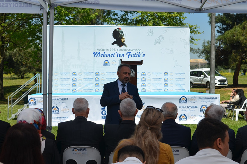 Fatih Sultan Mehmet Hünkar Çayırı'nda anıldı - Resim : 2