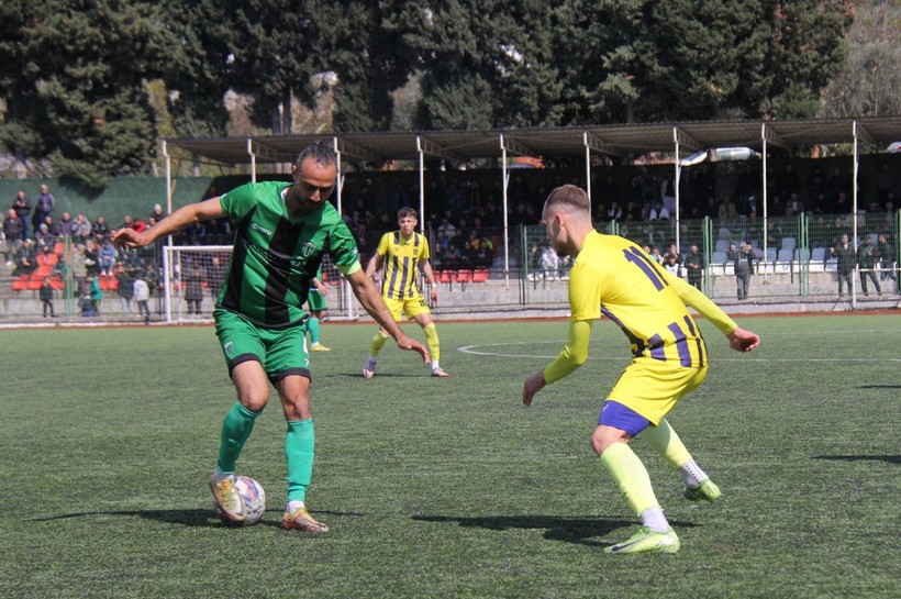 Karamürselspor - Çayırovaspor maçının fotoğrafları - Resim: 43