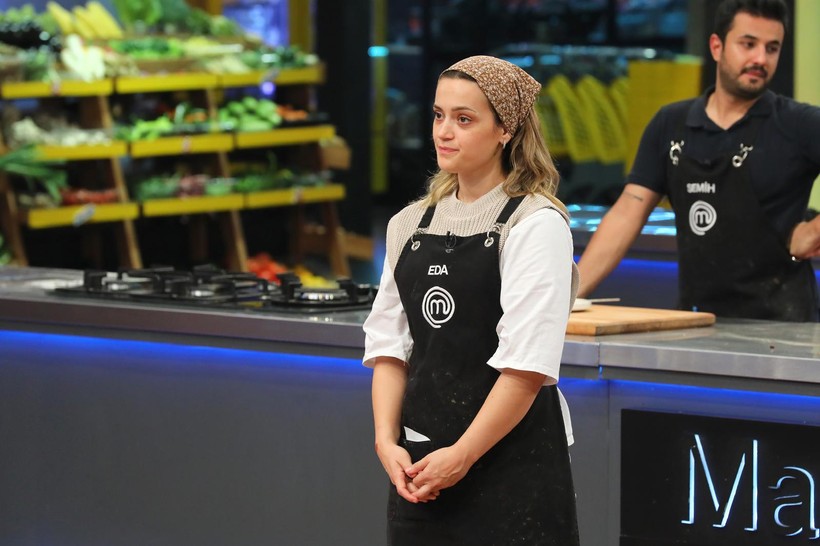 Masterchef 26 Kasım Eleme Adayı Kim? Masterchef Dokunulmazlığı Hangi Takım Aldı? - Resim : 2