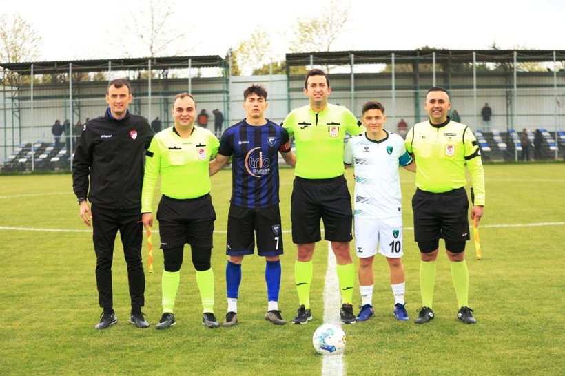 Ağabeylerinden sonra gençler de şampiyonluğa koşuyor! “6-0” - Resim: 18