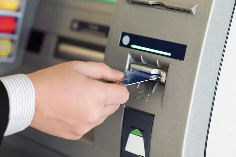 Bankalardan yeni ATM düzenlemesi: Para çekme limitleri güncellendi - Resim: 1