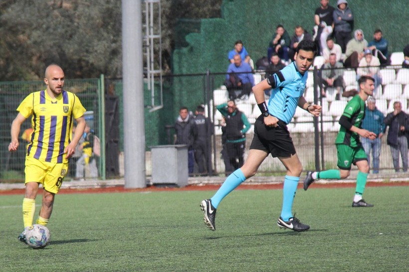 Karamürselspor - Çayırovaspor maçının fotoğrafları - Resim: 63